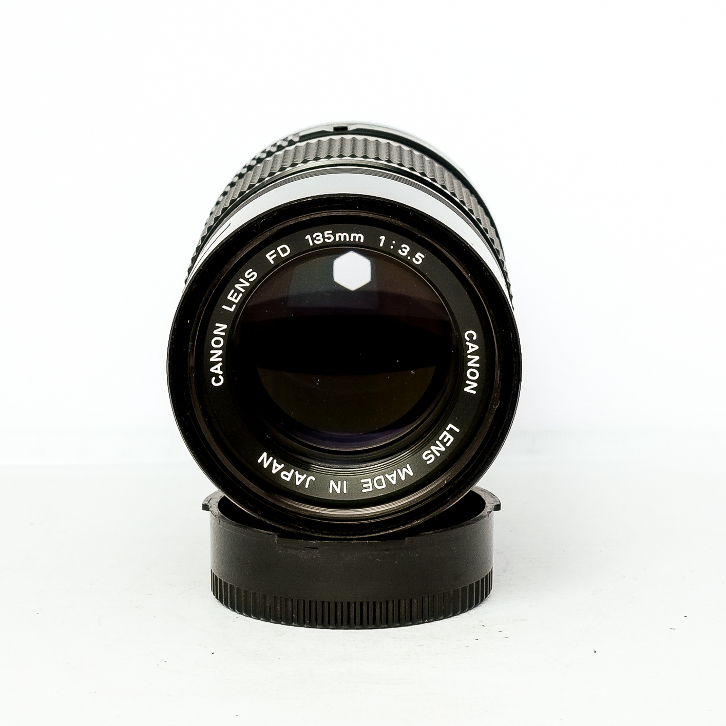 Canon FD 135mm f3.5 - The Classic Camera