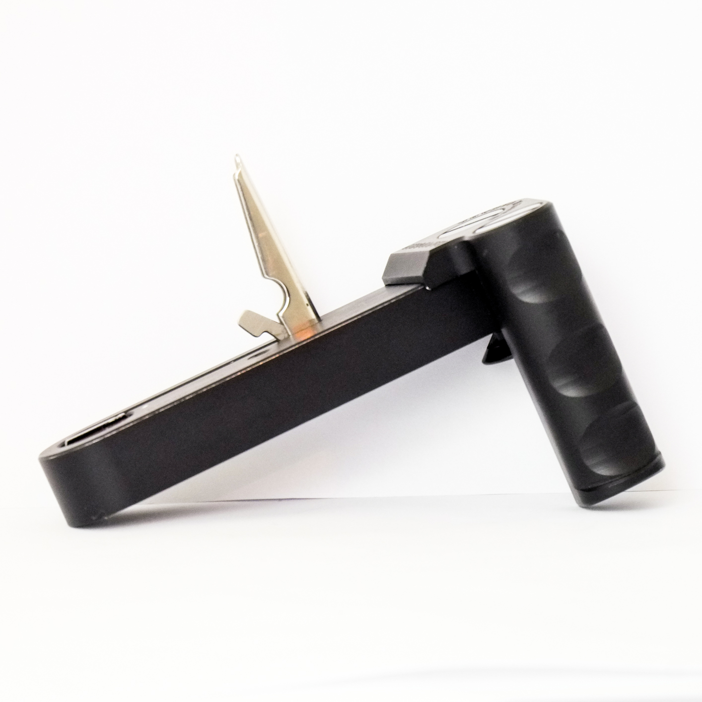 Leicavit + Grip by T Abrahamson in Black