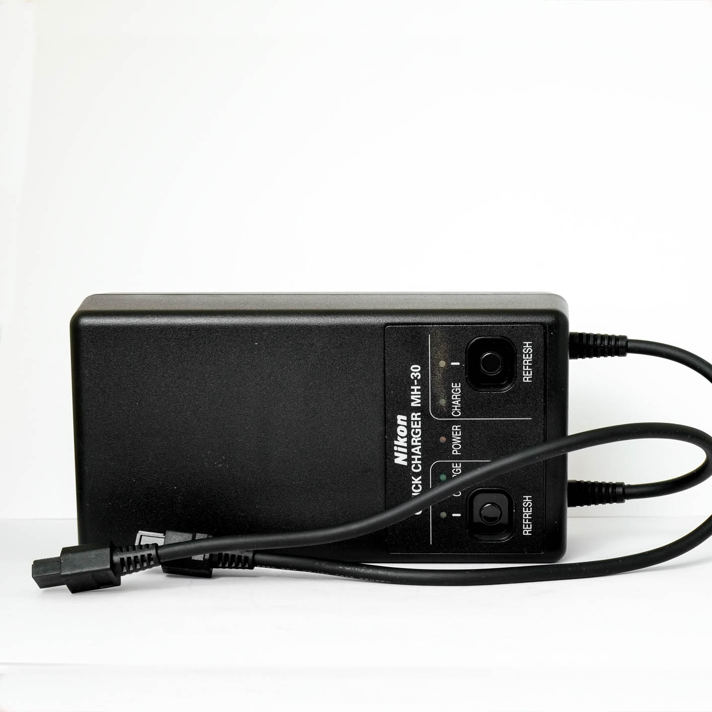 Nikon M-30 NI-MH Battery Charger Boxed