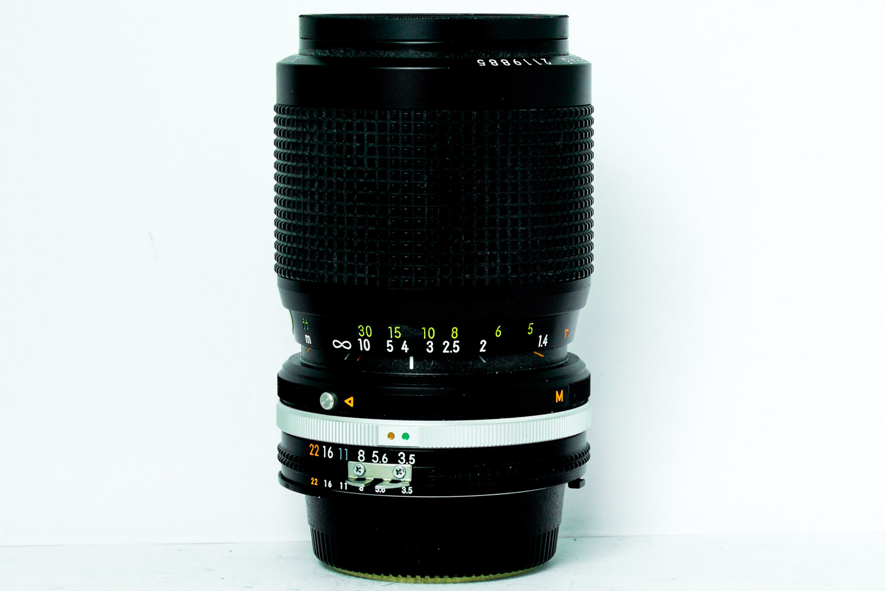 Nikon 35-105 Zoom F3.5-4.5 AIS