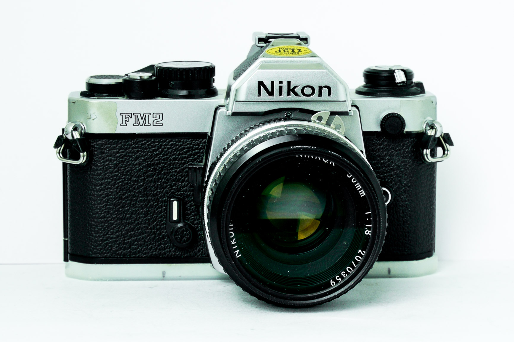 Nikon FM2n + 50mm f1.8