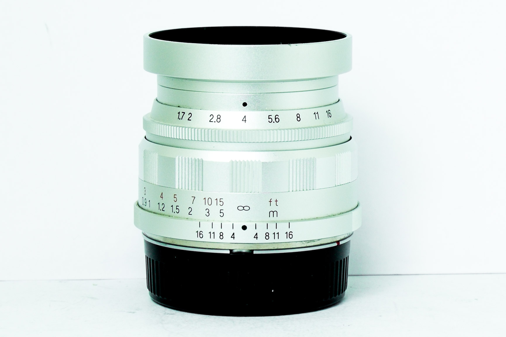 Voigtlander 35mm f1.7 Ultron L39 + M adaptor