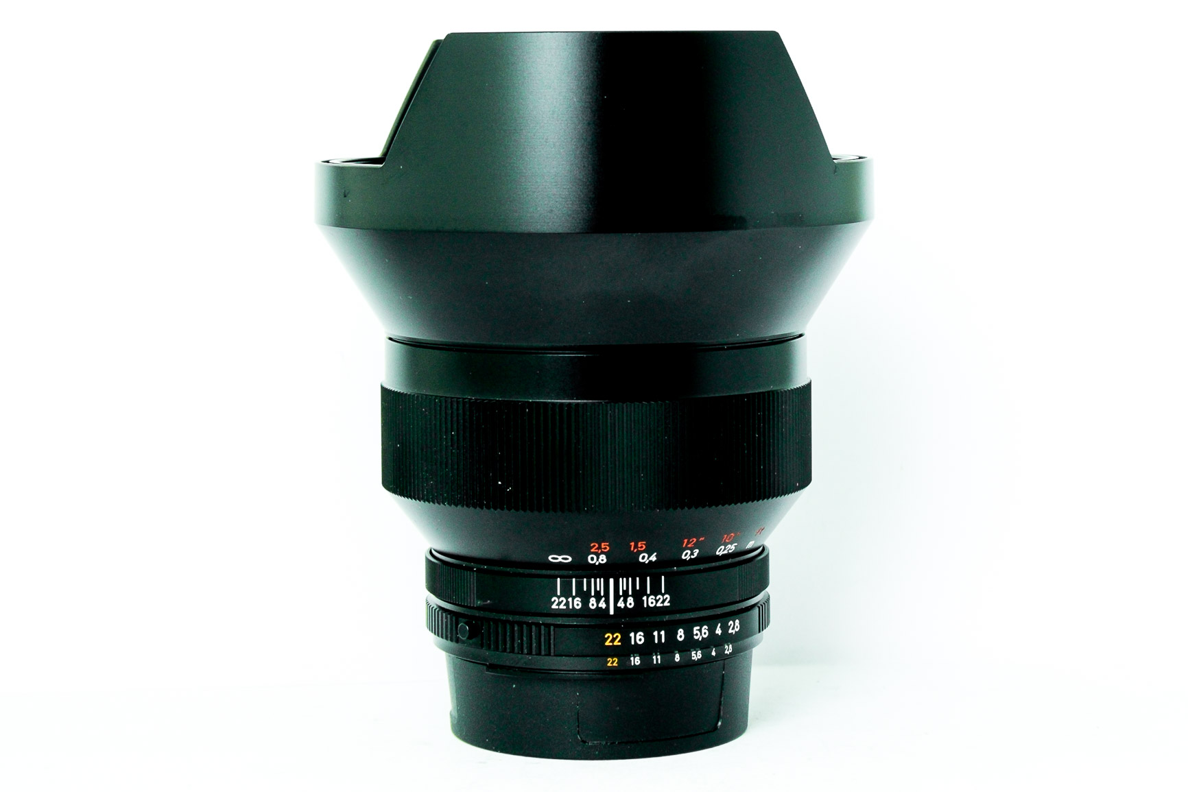 Zeiss 15mm f2.8 Distagon ZF.2 Boxed
